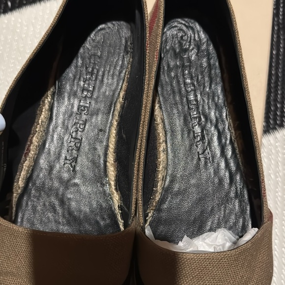 Burberry Classic Check Brit Espadrilles Hodgeson Flats - Picture 5 of 7
